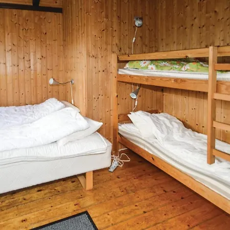 Gorgeous Home In Farso With Wifi * Farsø