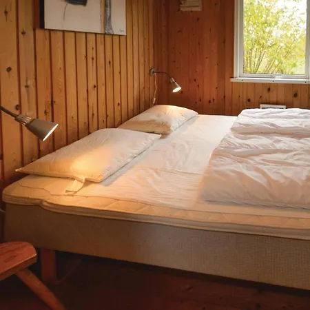Gorgeous Home In Farso With Wifi